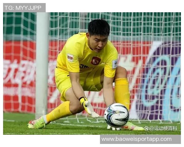 国安替补门将张健智奋战7次扑救无奈球队遭遇1-2出局困境